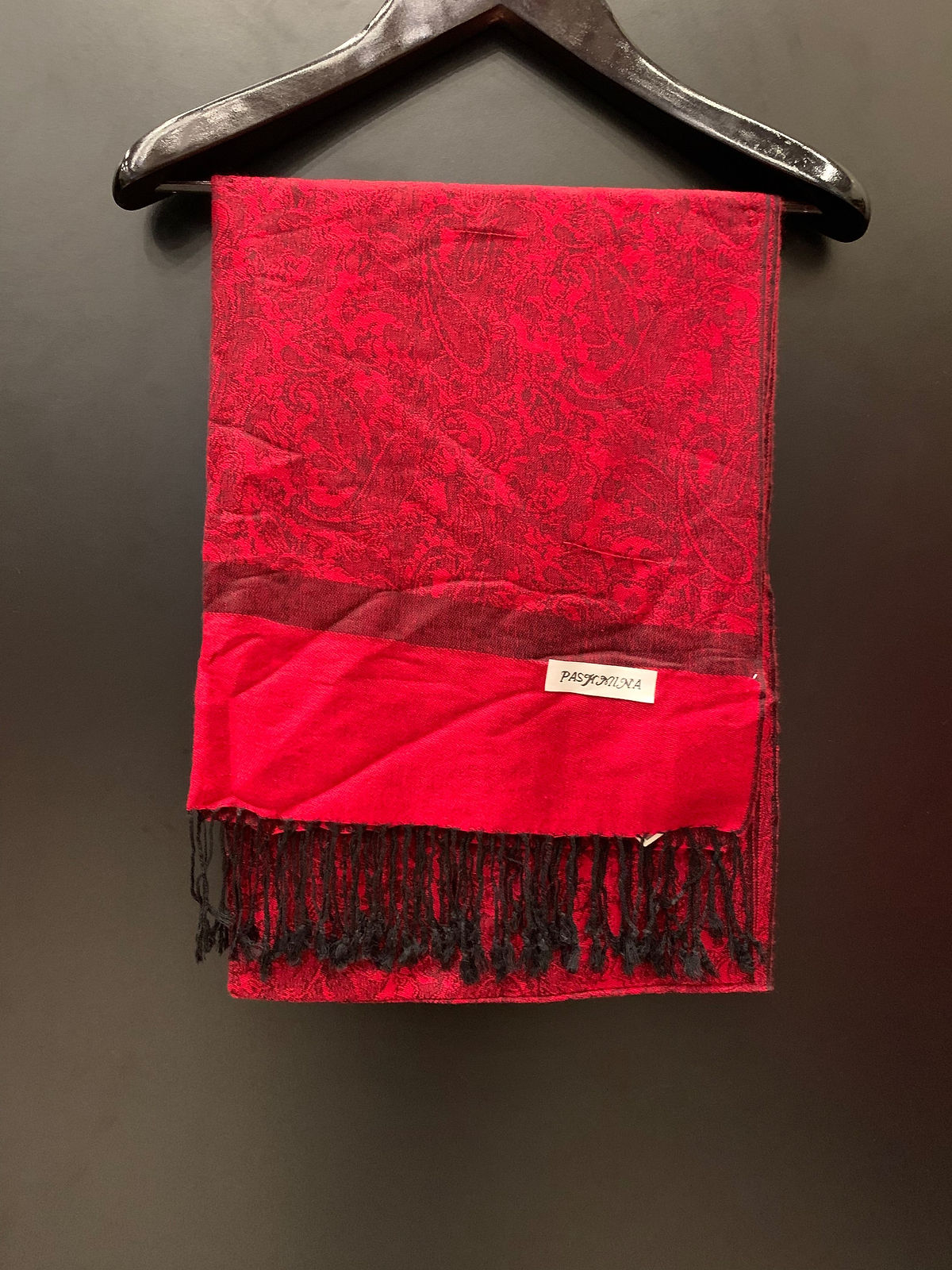 Pashmina scarfs
