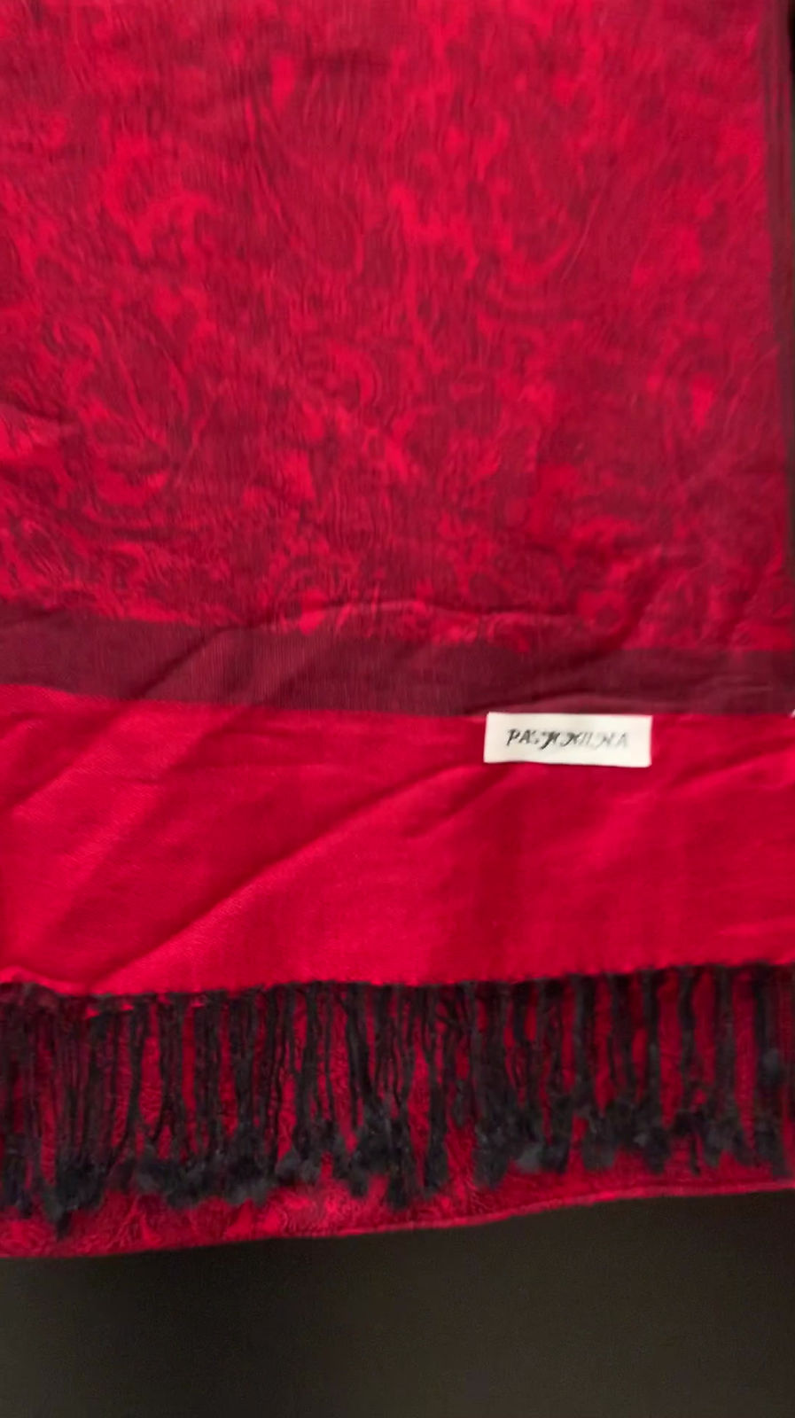 Pashmina scarfs