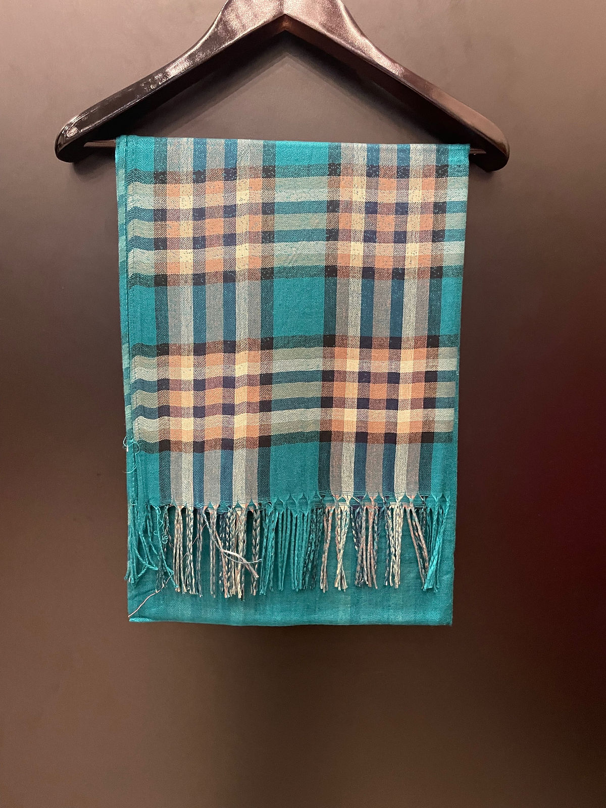 Pashmina scarfs