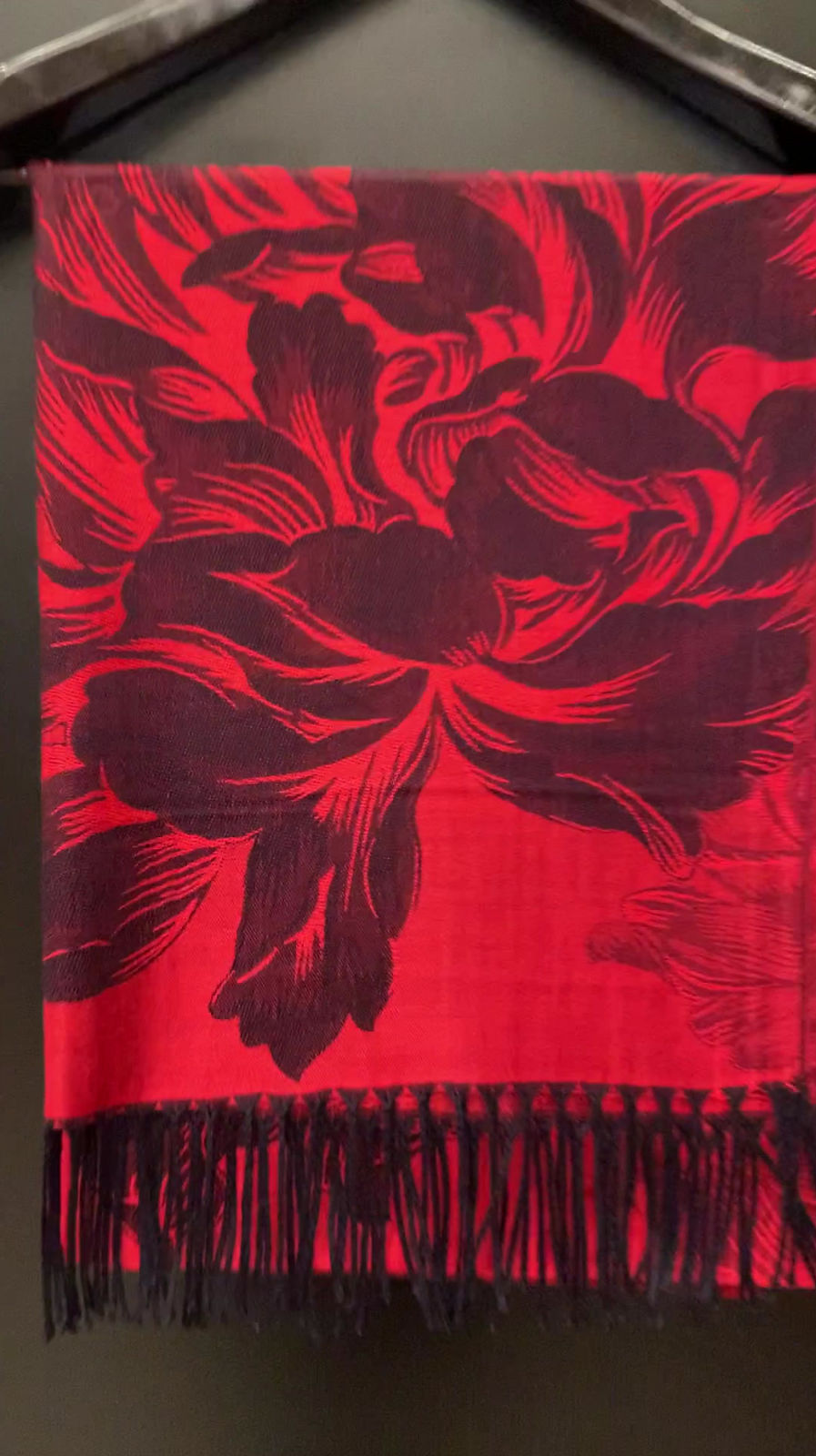 Pashmina scarfs