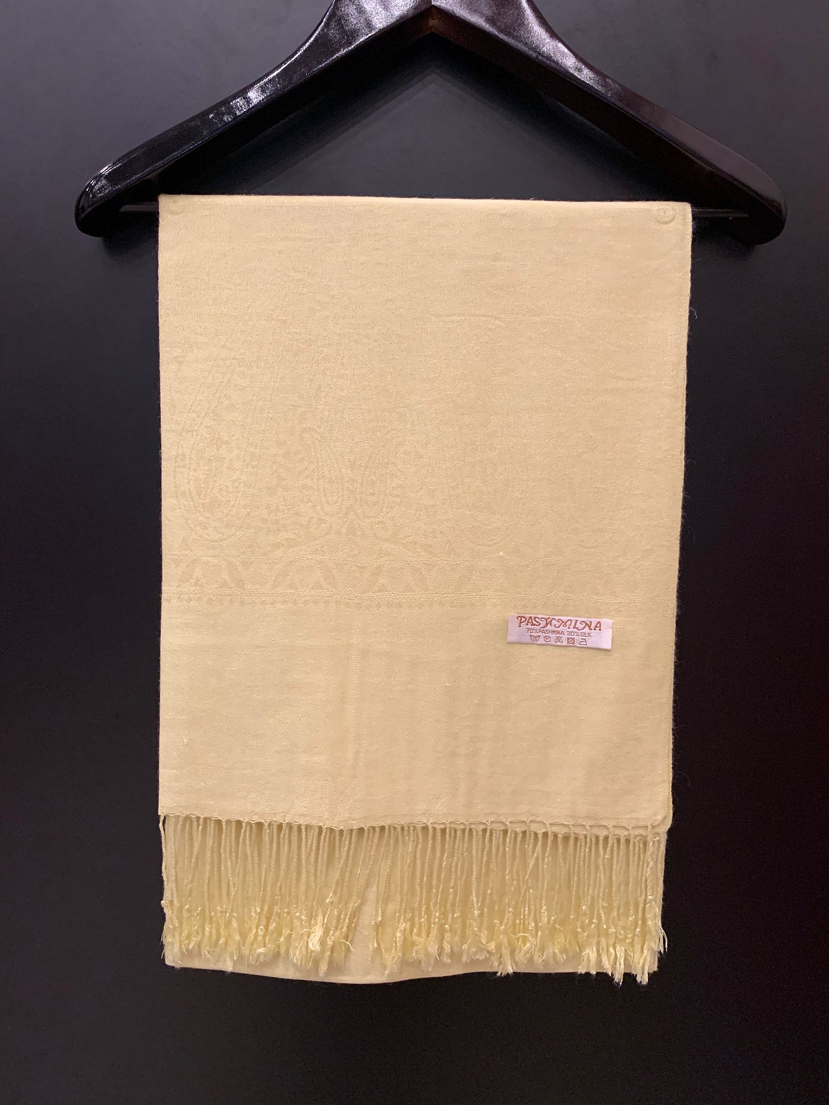 Pashmina scarfs