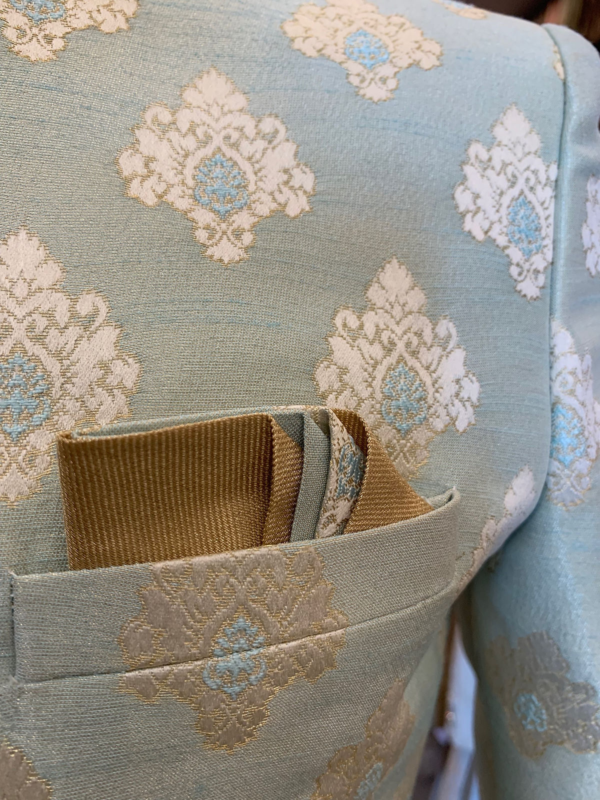 Sherwani 