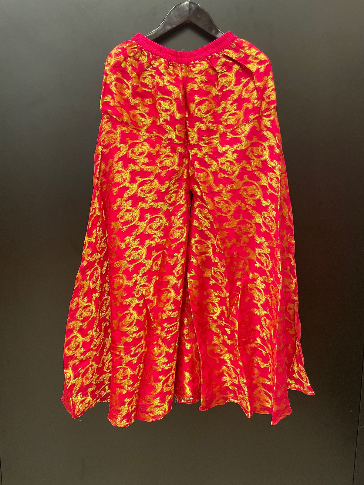 Embroidered Pakistani 3 PCs Suit