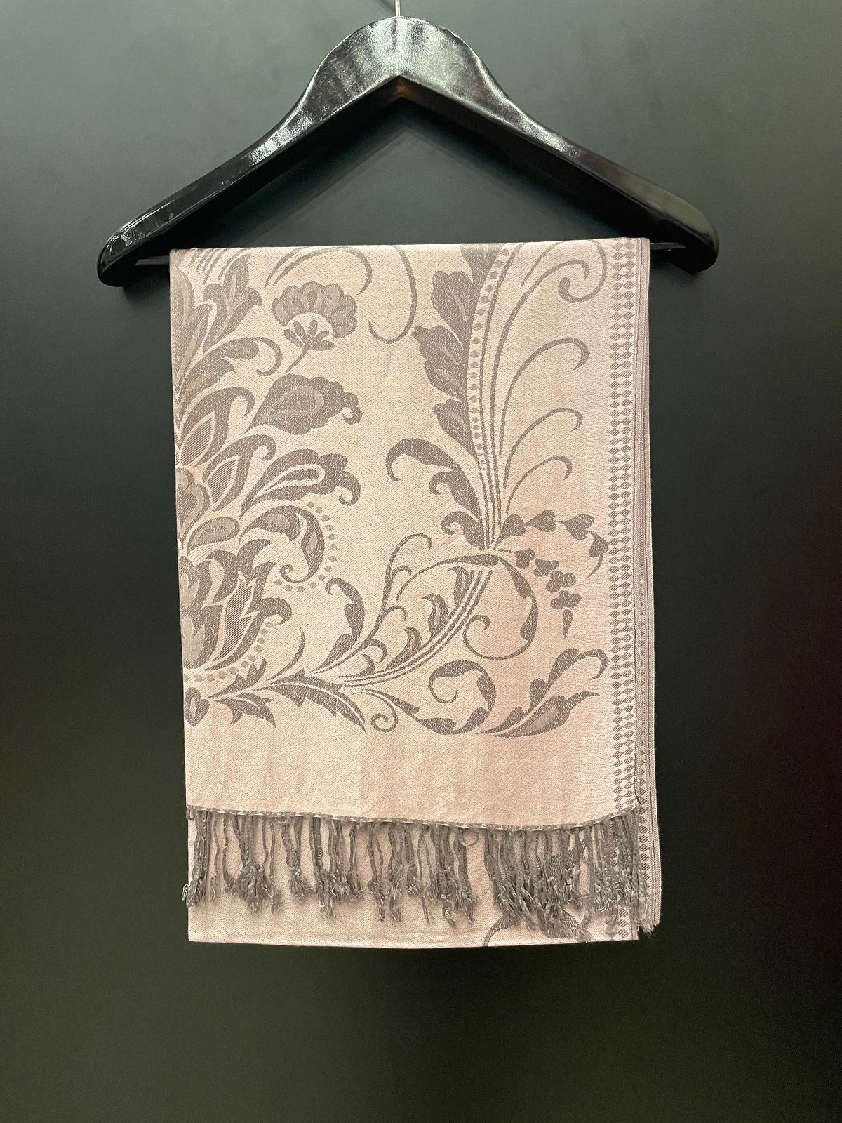 Pashmina scarfs