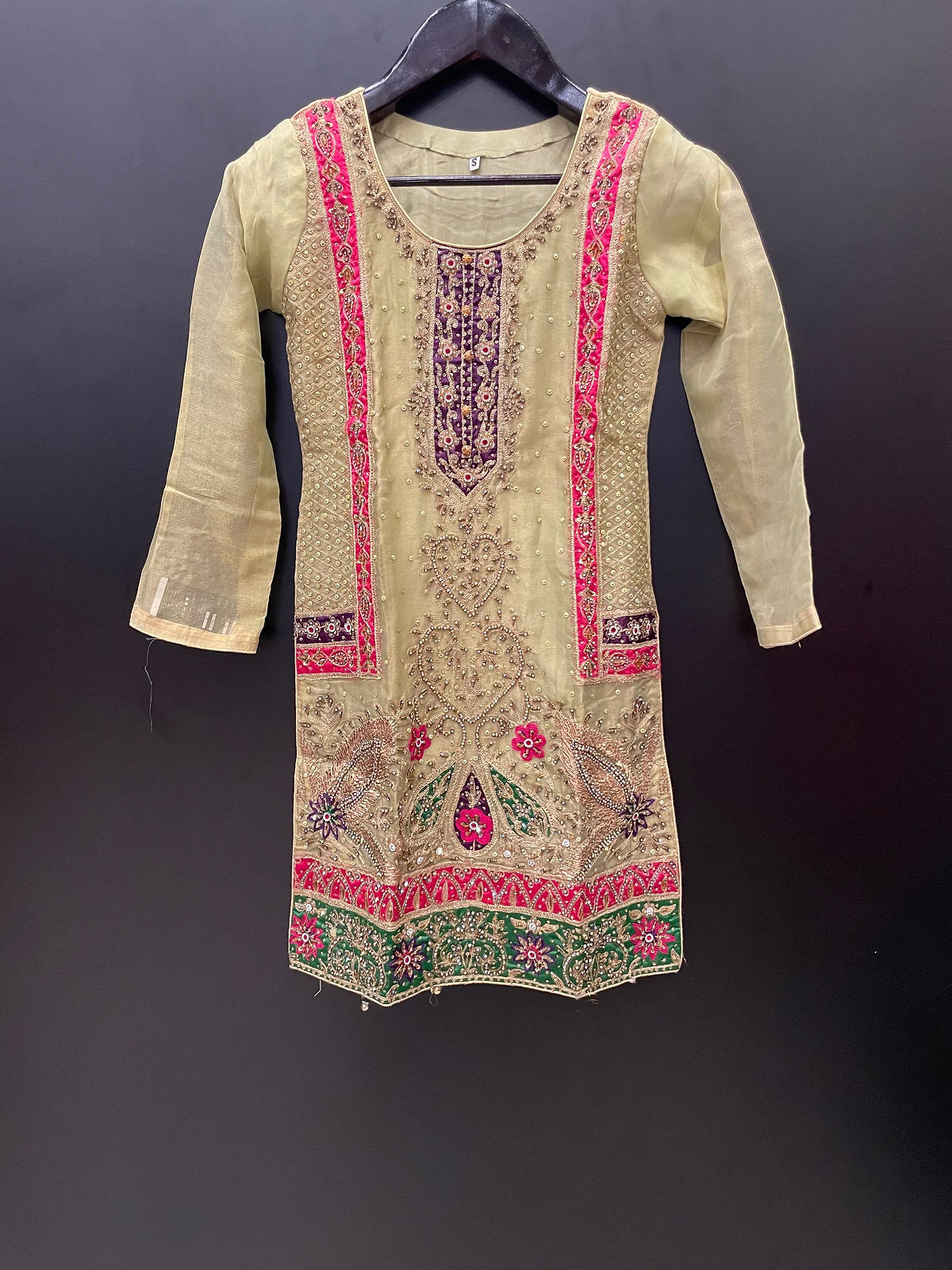 Embroidered Pakistani 3 PCs Suit